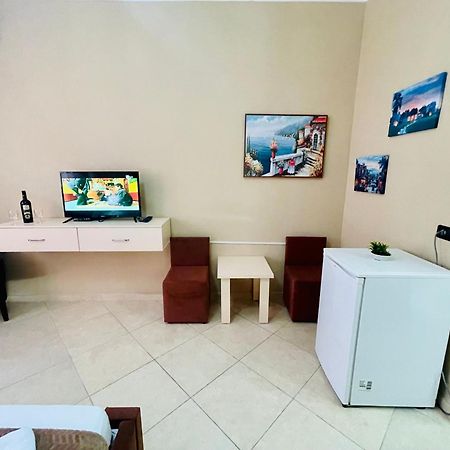 Vila3 Hotel Vlora Szoba fotó