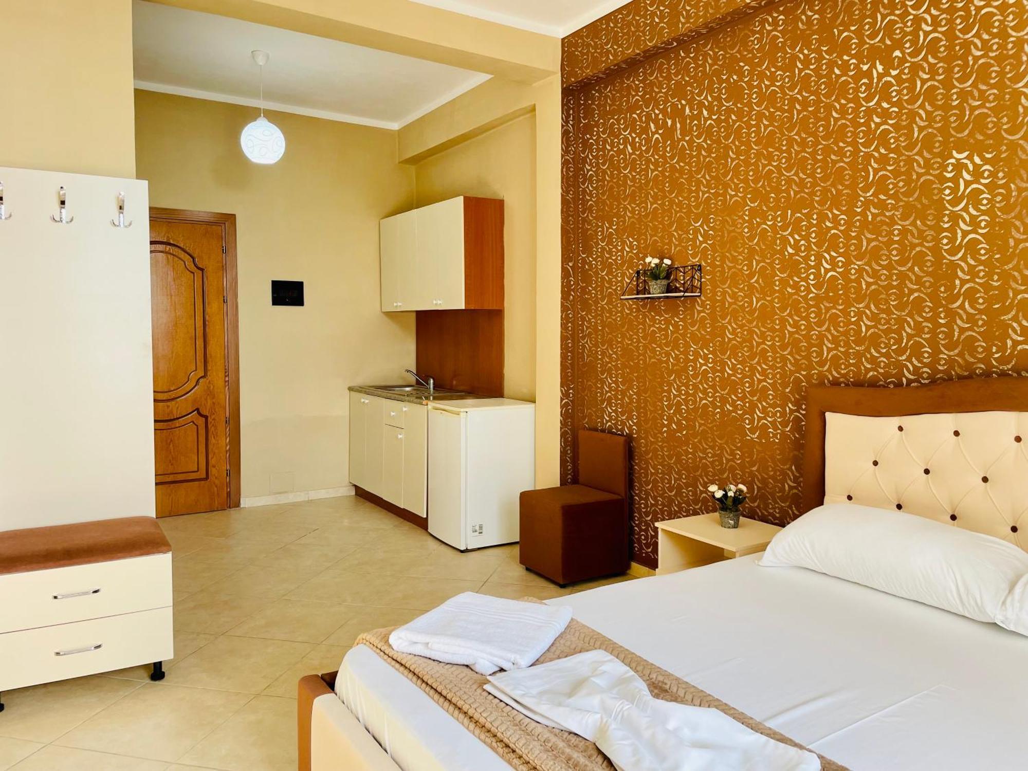 Vila3 Hotel Vlora Szoba fotó